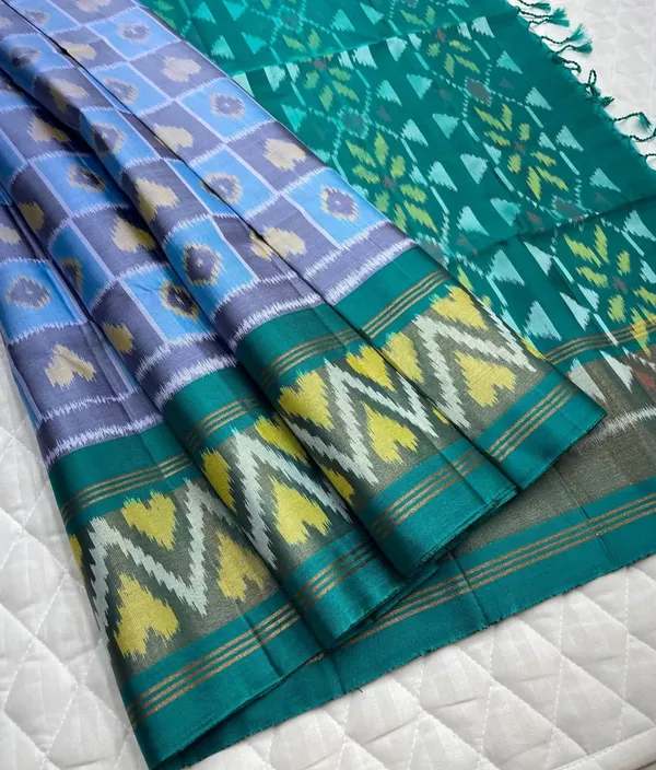 Pochammpalli_Designer_Printed_And_Dolla_Silk_Fabric_Sarees