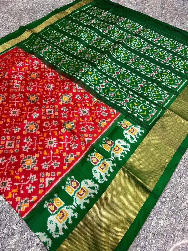 Pochammpalli_Designer_Printed_And_Dolla_Silk_Fabric_Sarees