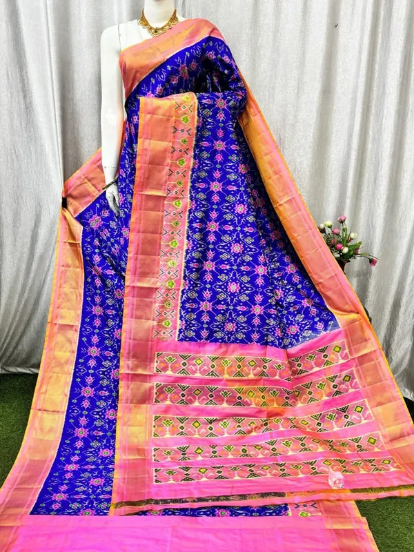 Pochampalli_Designer_Printed_And_Dolla_Silk_Fabric_Saree