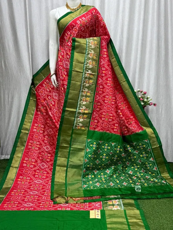 Pochampalli_Designer_Printed_And_Dolla_Silk_Fabric_Saree