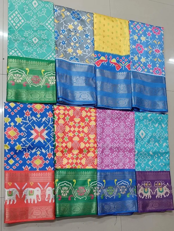 Pochampally_Ikkat_Sareee