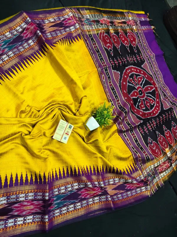 Pochampalli_Designer_Printed_And_Dolla_Silk_Fabric_Sarees