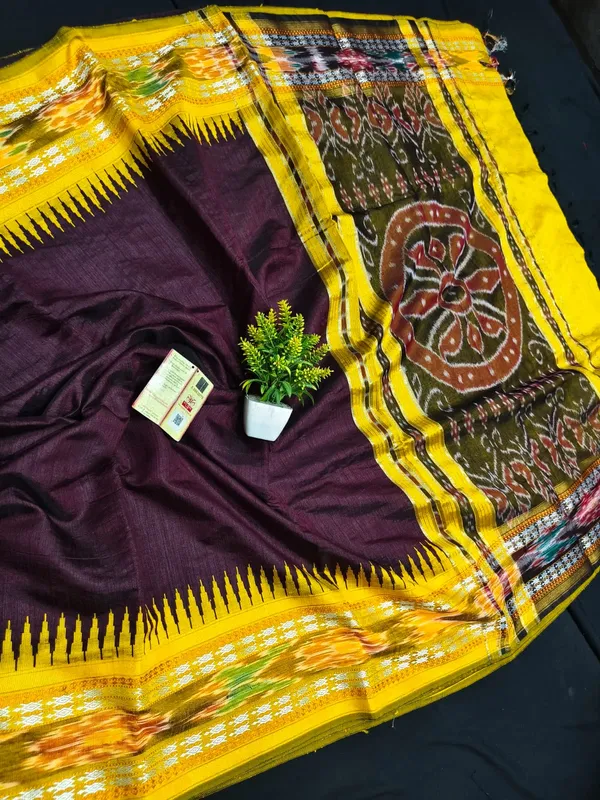Pochampalli_Designer_Printed_And_Dolla_Silk_Fabric_Sarees