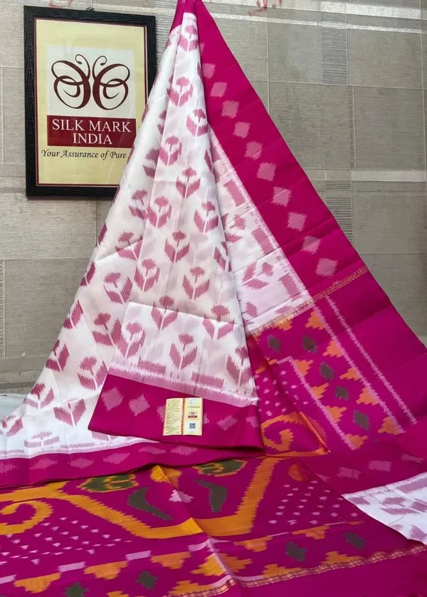 Pochampalli_Designer_Printed_And_Dolla_Silk_Fabric_Sarees