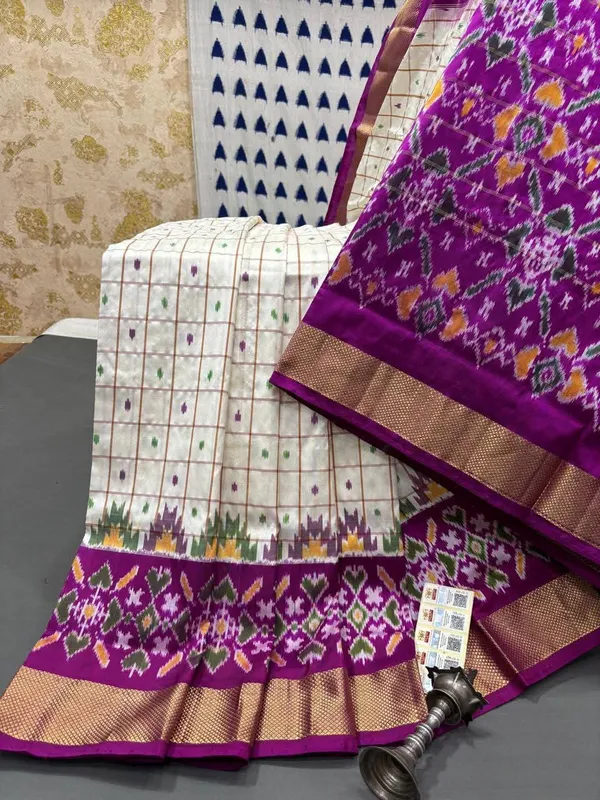 Pochammpalli_Designer_Printed_And_Dolla_Silk_Fabric_Sarees