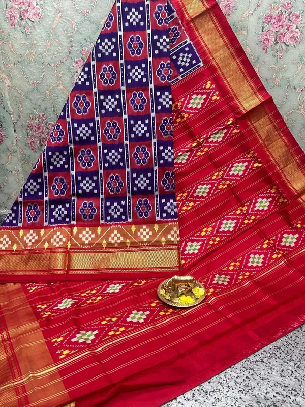 Pochammpalli_Designer_Printed_And_Dolla_Silk_Fabric_Sarees