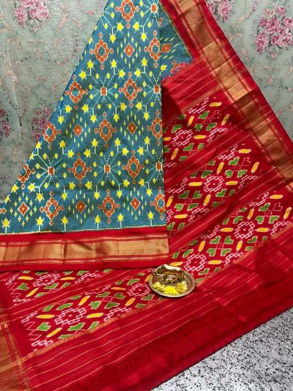 Pochammpalli_Designer_Printed_And_Dolla_Silk_Fabric_Sarees