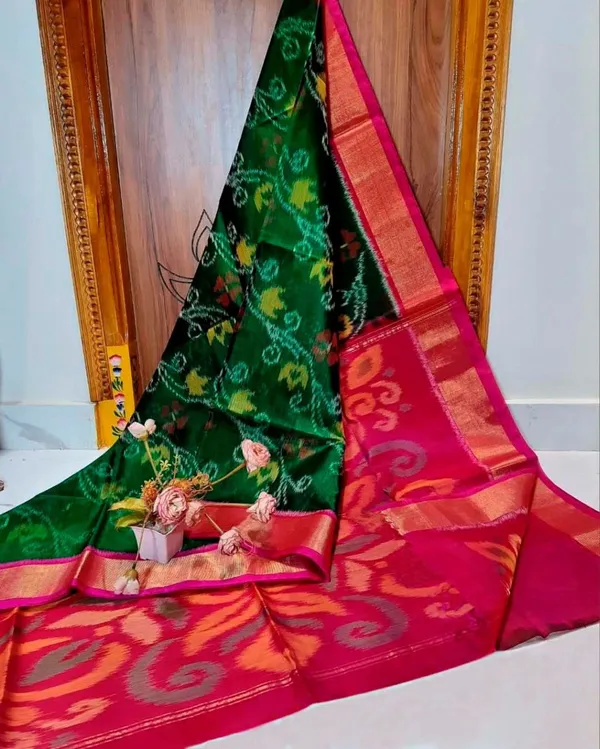 Pochampalli_Designer_Printed_And_Dolla_Silk_Fabric_Sarees