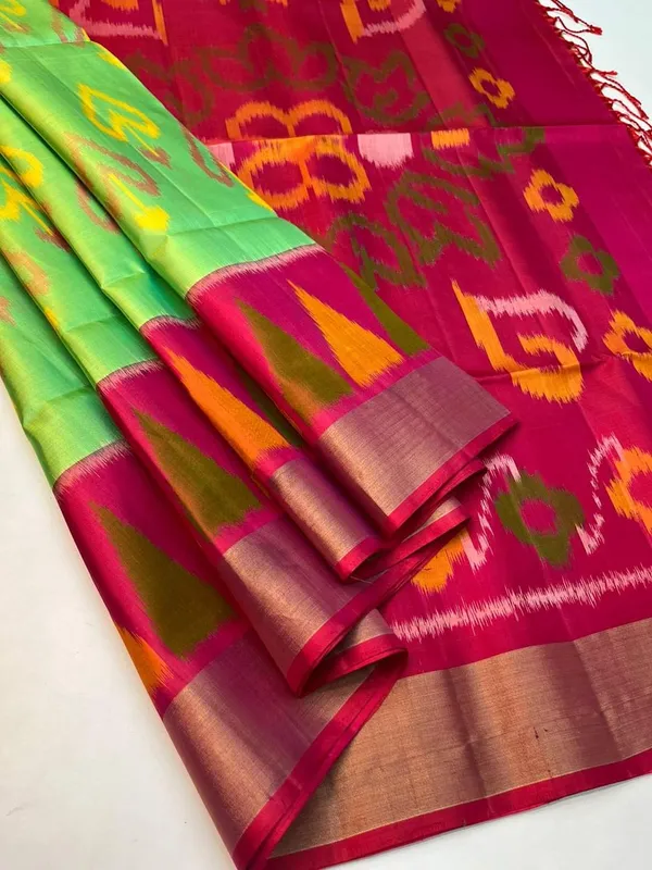 Pochampalli_Designer_Printed_And_Dolla_Silk_Fabric_Sarees