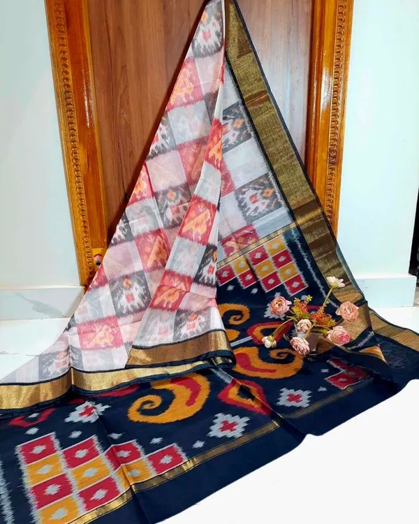 Pochampalli_Designer_Printed_And_Dolla_Silk_Fabric_Sarees