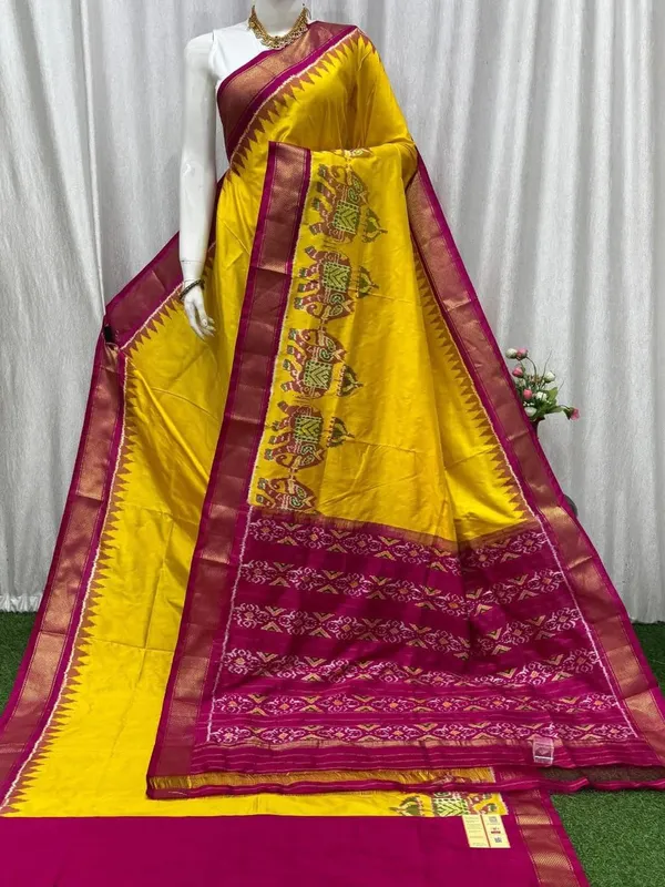 Pochammpalli_Designer_Printed_And_Dolla_Silk_Fabric_Sarees