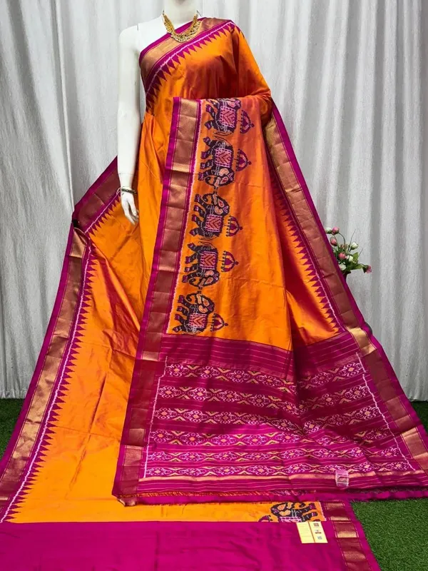 Pochammpalli_Designer_Printed_And_Dolla_Silk_Fabric_Sarees