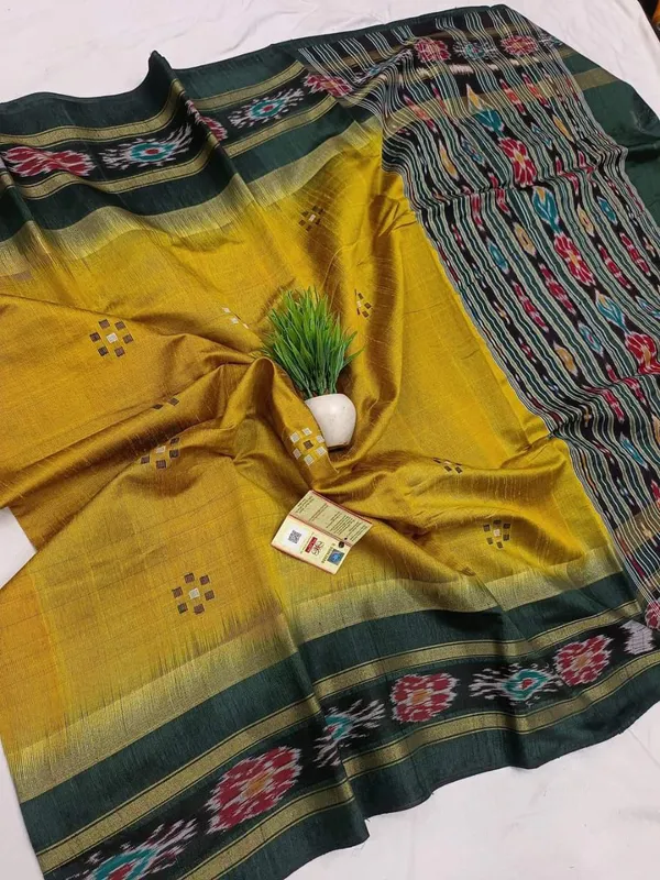 Cotton_Silk_Saree_With_Intricate_Temple_Border_Design