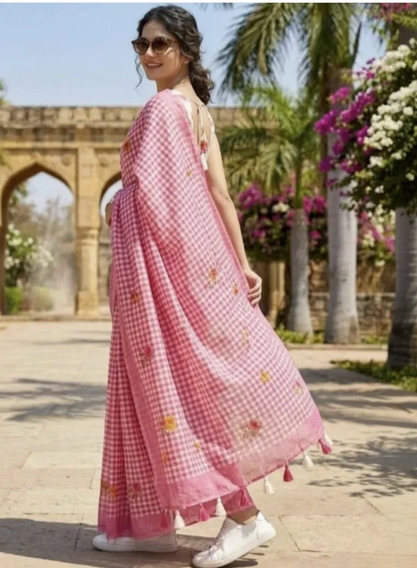 Latest_Linen_Sarees