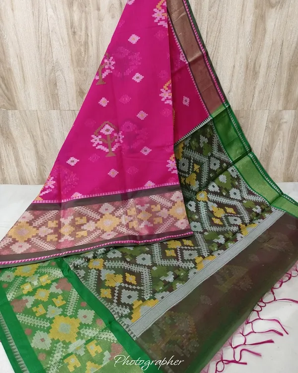 Pochampalli_Designer_Printed_And_Dolla_Silk_Fabric_Sarees