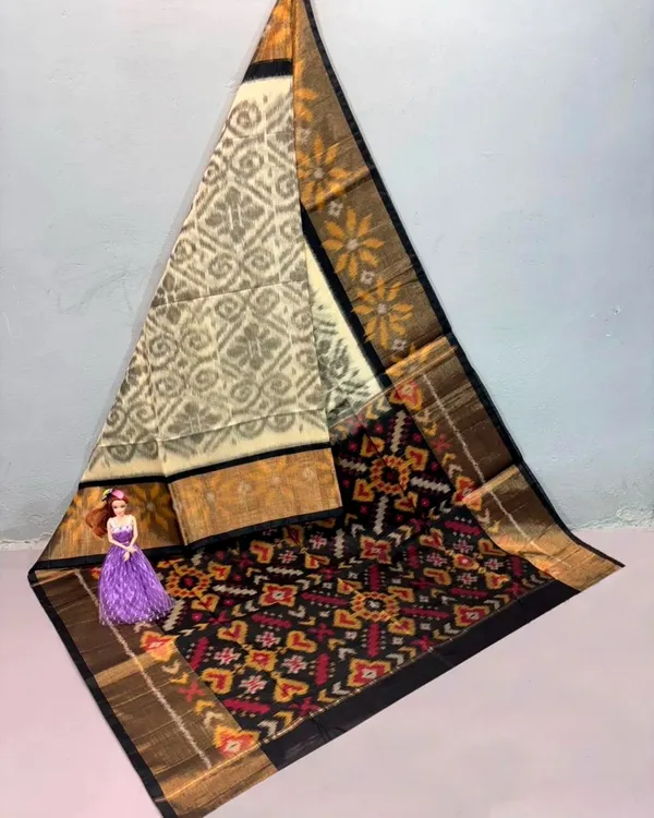 Pochampalli_Designer_Printed_And_Dolla_Silk_Fabric_Sarees