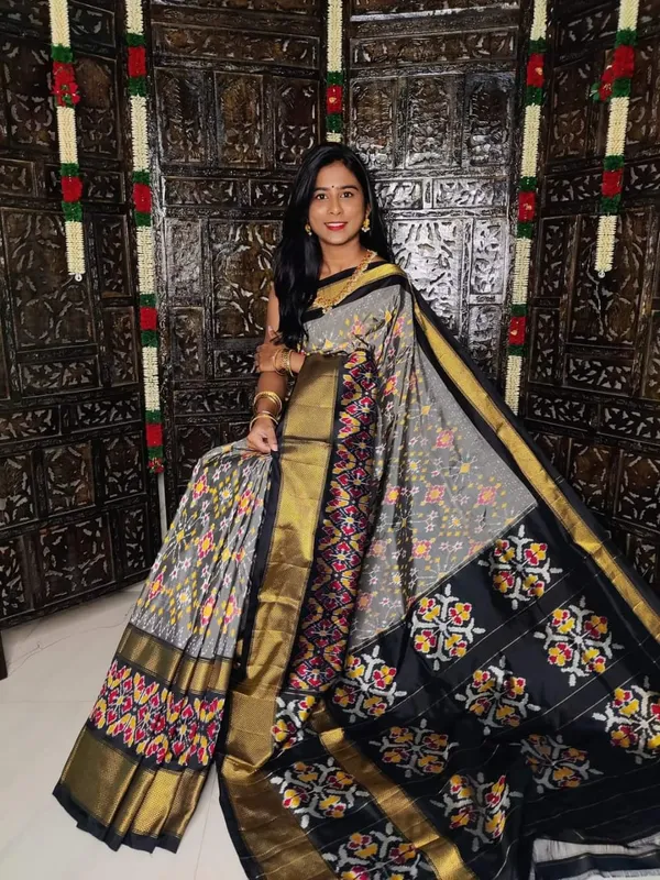 Pochampalli_Designer_Printed_And_Dolla_Silk_Fabric_Sarees