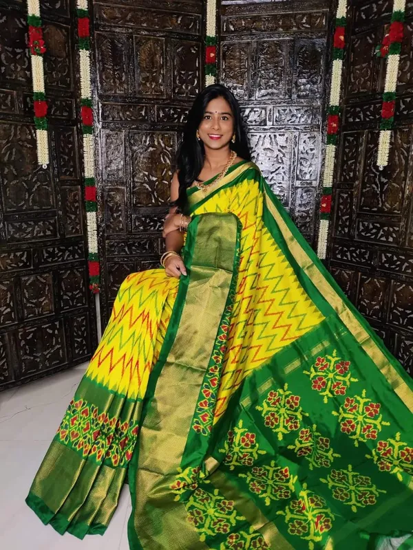 Pochampalli_Designer_Printed_And_Dolla_Silk_Fabric_Sarees