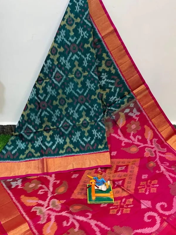 Pochampalli_Designer_Printed_And_Dolla_Silk_Fabric_Sarees