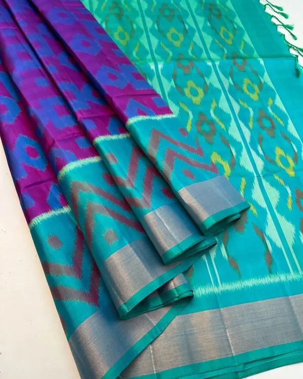 Pochampalli_Designer_Printed_And_Dolla_Silk_Fabric_Sarees