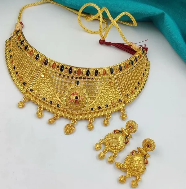 Meenawork_Studded_Micro_Gold_Plated_Adjustable_Necklace_with_Earrings_for_Women