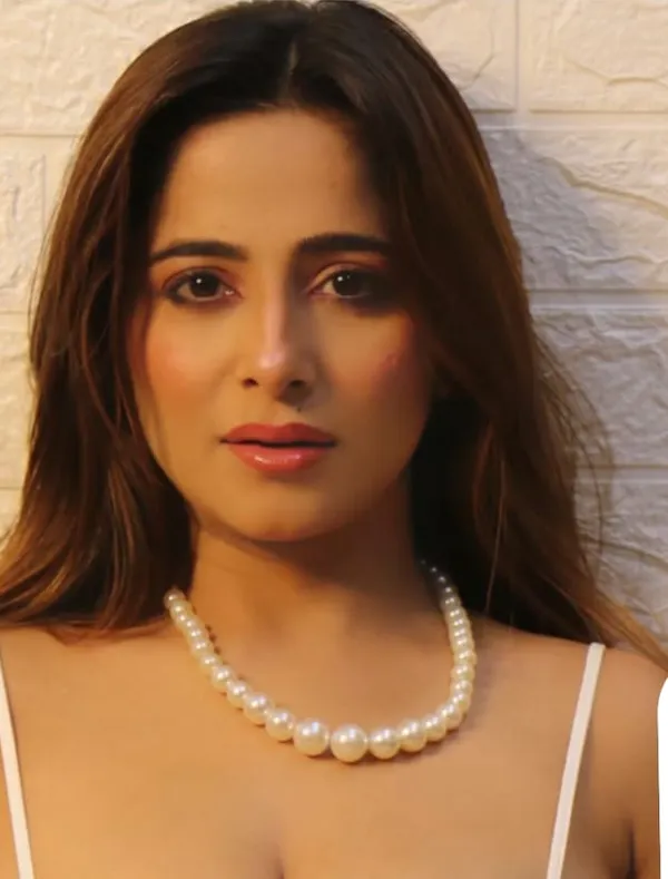 Letest_Premium_Single_Layer_Princess__Pearl_Necklace