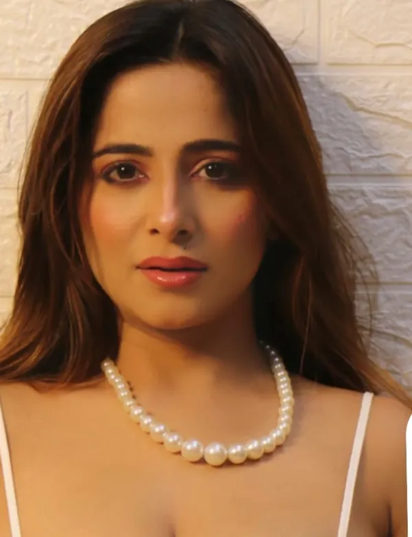 Letest_Premium_Single_Layer_Princess__Pearl_Necklace