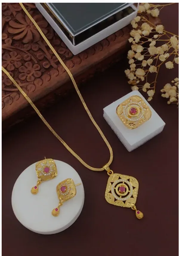 New_Designer_High_Gold_Plated_Ad_Diamond_Studded_Fancy_Forming_Square_Pendent_Set_With_Ring