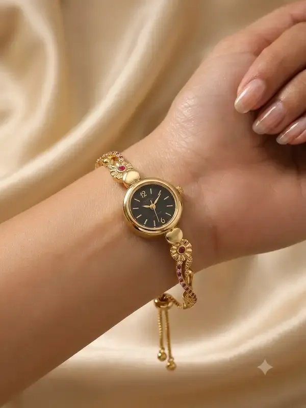 Gold_Plated_White_Dial_Floral_Bracelet_Watch_For_Women