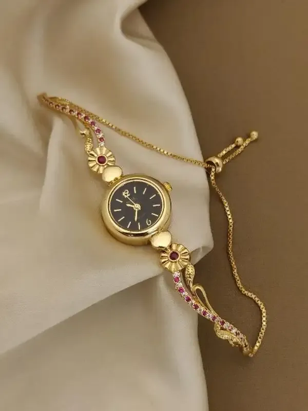 Gold_Plated_White_Dial_Floral_Bracelet_Watch_For_Women