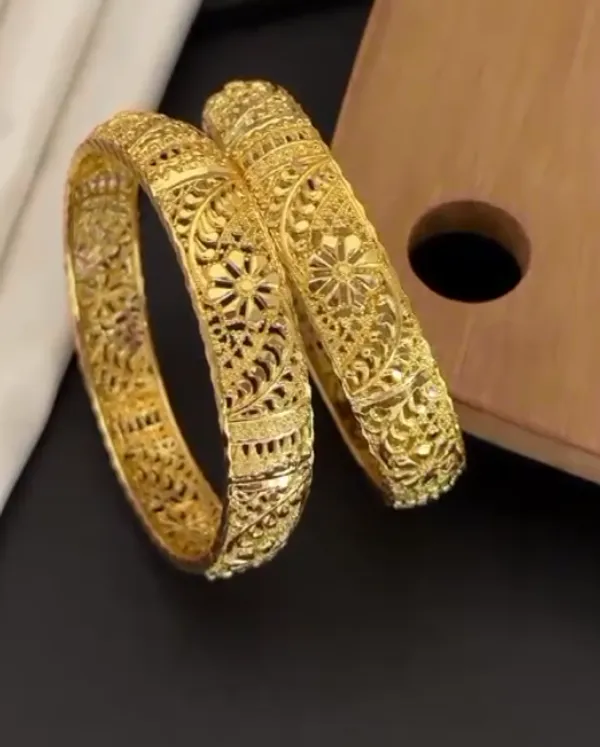 Gold_Plated_Flower_Design_2_Pcs_Bangle_Set
