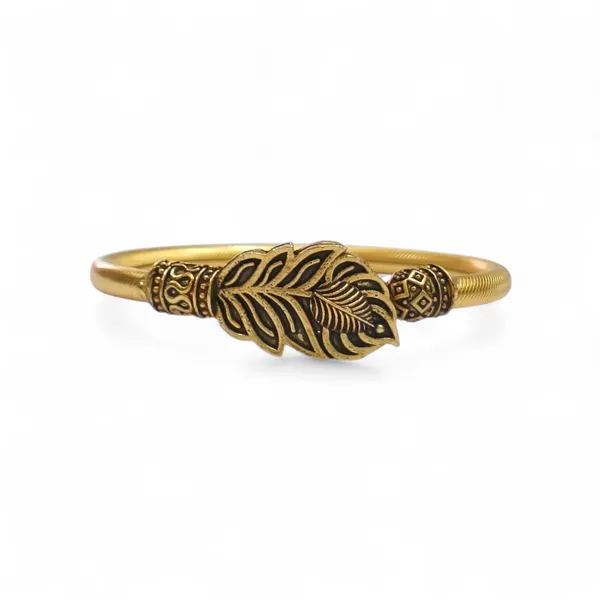 Peacock_Feather_Metal_Bracelet_(Adjustable)_Light_Weight