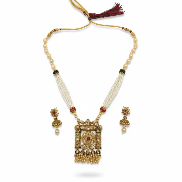 Traditional_South_Indian_Style_Gold-Plated_Pearl_Necklace_|_Floral_Pendant_Design_And_Adjustable_Ethnic_Jewelry