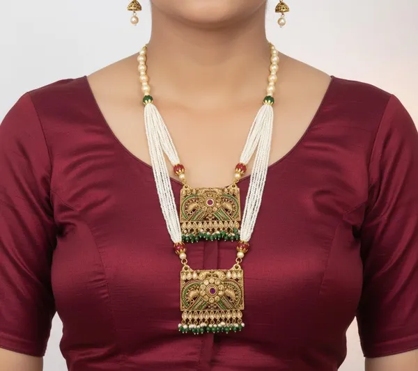 Royal_Double_Layered_Rani_Haar_Necklace_|_Green_Bead_Clusters_And_Gold-Plated_Bridal_Jewelry
