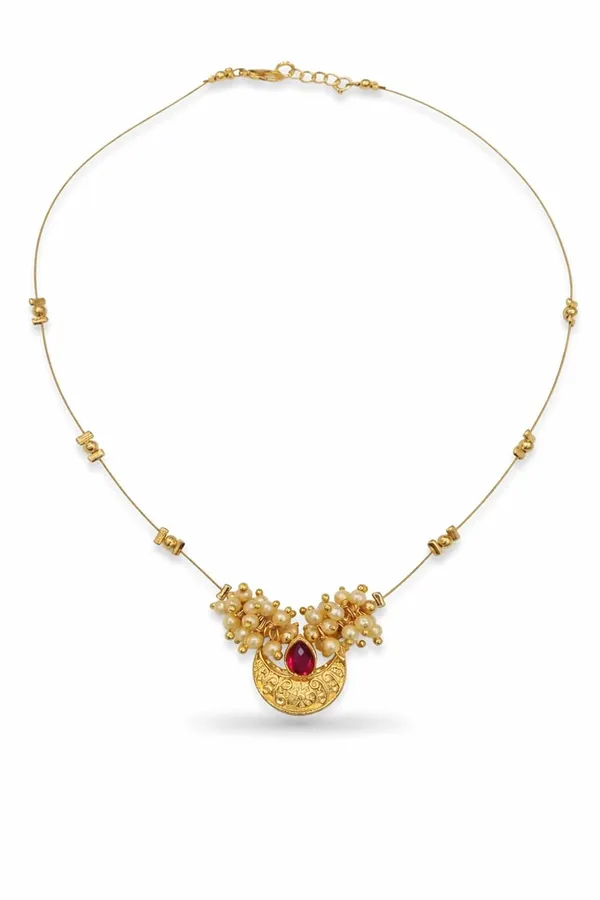 Invisible_Necklace_For_Women|Gold_Plated_Chandrakor_Floral_Pendant_Necklace_For_Girls