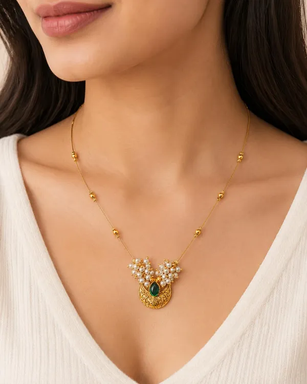 Invisible_Necklace_For_Women|Gold_Plated_Green_Stone_Chandrakor_Floral_Pendant_Necklace_For_Girls_&_Women