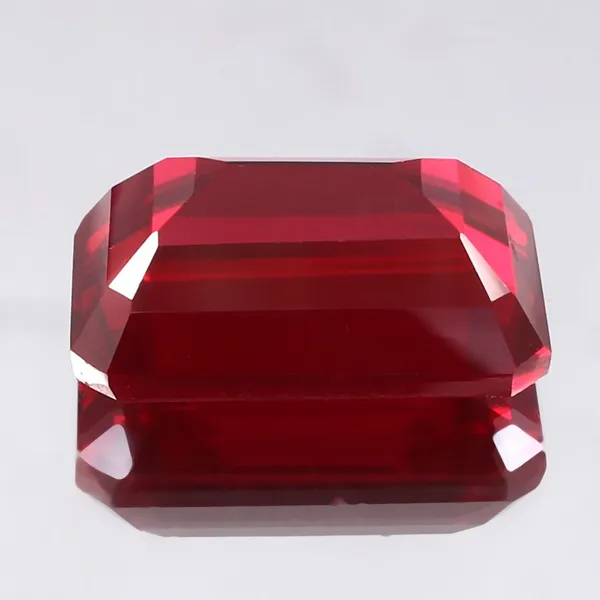 Red_Ruby_(Manak)_Natural_Loose_Gemstone_For_Unisex