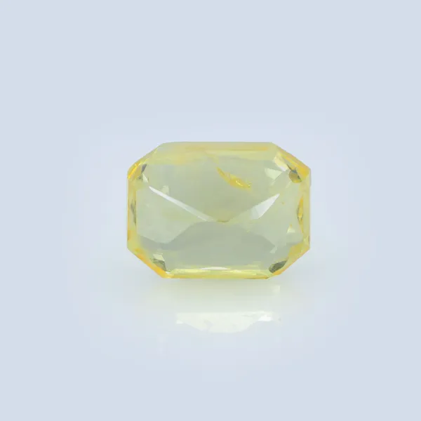 5.25_Ratti_Yellow_Sapphire_Natural_Loose_Gemstone
