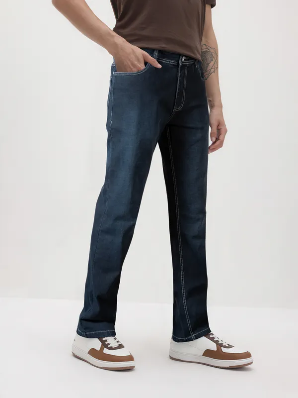Men's_Straight_Fit_Jeans_By_Just_Black