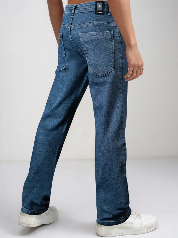Men's_Straight_Fit_Jeans_For_Men