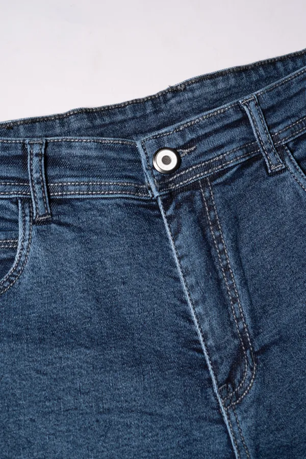 Men's_Straight_Fit_Jeans_For_Men