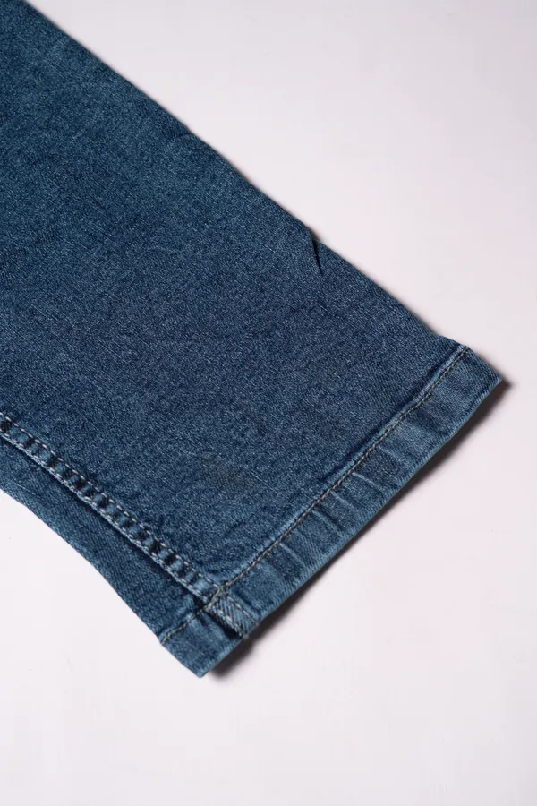 Men's_Straight_Fit_Jeans_For_Men