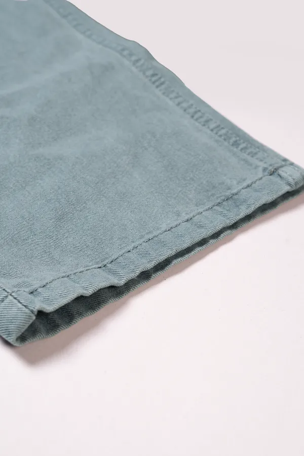 Trend_Alert:_Loose_Fit_Denim