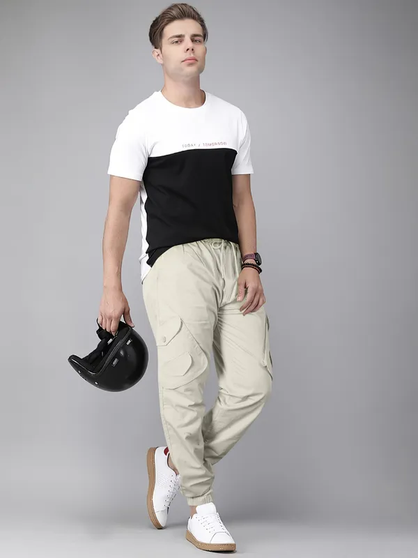 JB_Just_Black_Men's_Regular_Fit_Joggers