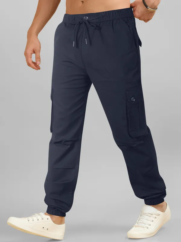 Weekend_Warrior_Cargos_for_Casual_Wear