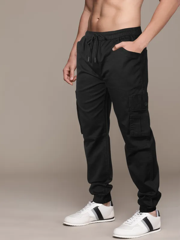 JB_Just_Black_Men's_Regular_Fit_Joggers
