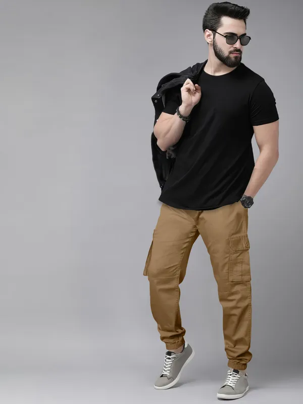 JB_Just_Black_Men's_Regular_Fit_Joggers