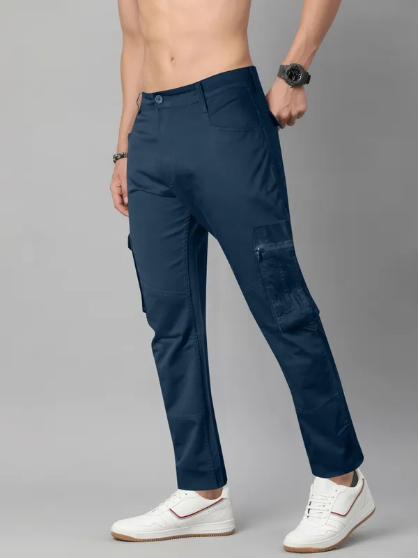 From_City_Streets_to_Weekend_Escapes_Cargo_Pants
