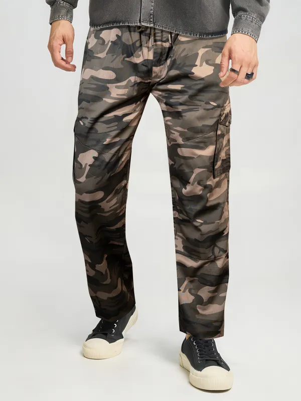 Men's_Loose_Fit_Cargo