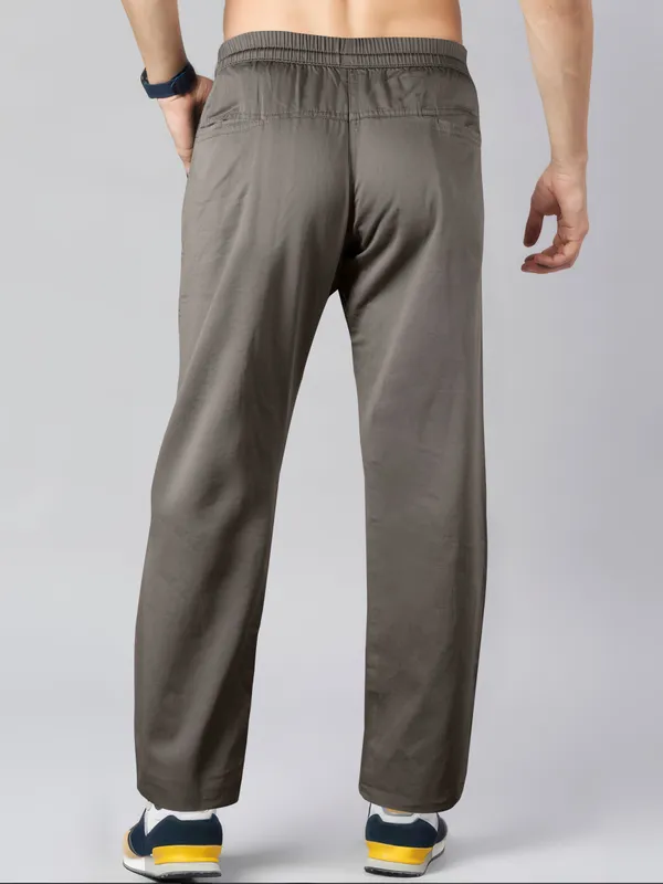 Men's_Rlaxed_Fit_Cargo_By_Just_Black